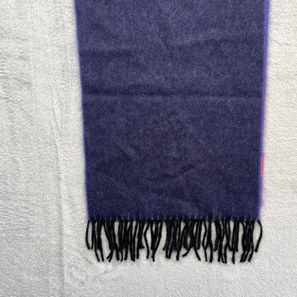 Kuna scarf crafted
